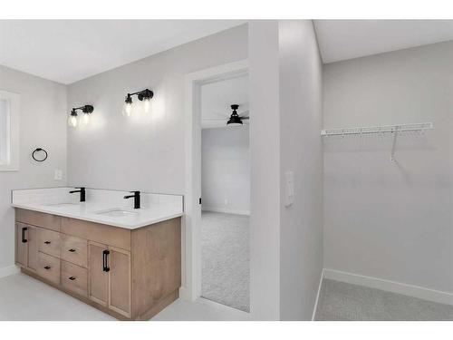 50 Larose Crescent, Red Deer, AB - Indoor Photo Showing Bathroom