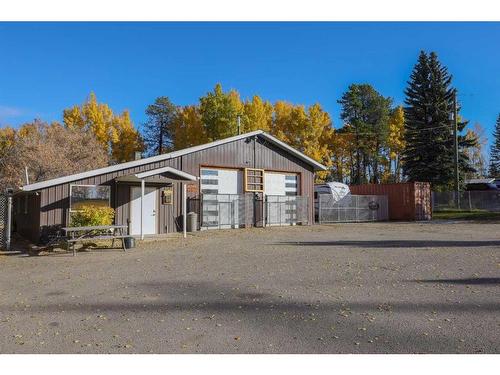 4204 52 Avenue, Rocky Mountain House, AB 