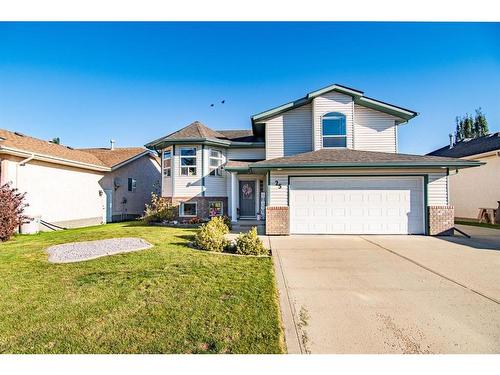 25 Regent Close, Lacombe, AB - Outdoor With Facade