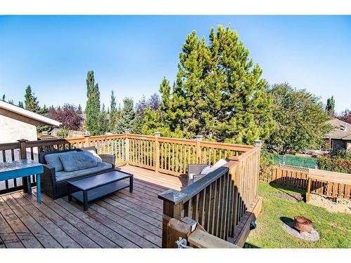 25 Regent Close, Lacombe, AB - Outdoor With Deck Patio Veranda With Exterior