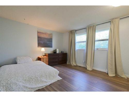 29 Grand Park Crescent, Camrose, AB - Indoor Photo Showing Bedroom