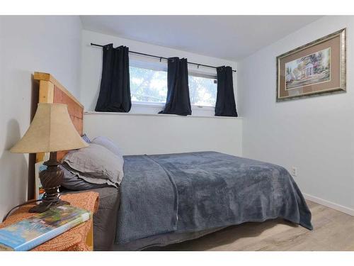 29 Grand Park Crescent, Camrose, AB - Indoor Photo Showing Bedroom