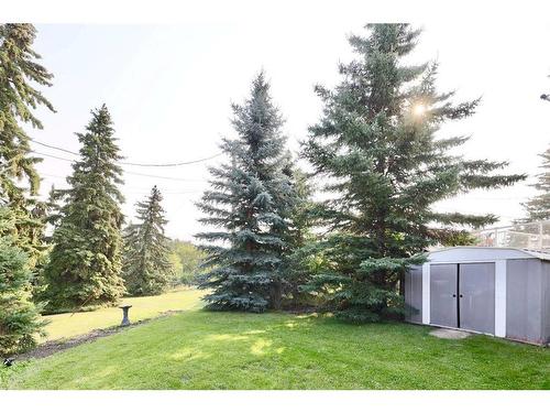 29 Grand Park Crescent, Camrose, AB - Outdoor