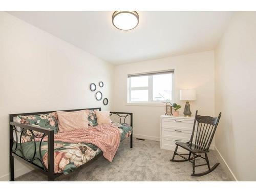 140 Emerald Drive, Red Deer, AB - Indoor Photo Showing Bedroom