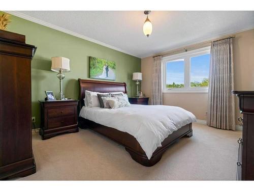 4211 59 Street Close, Camrose, AB - Indoor Photo Showing Bedroom