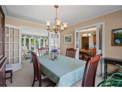 4211 59 Street Close, Camrose, AB - Indoor Photo Showing Dining Room