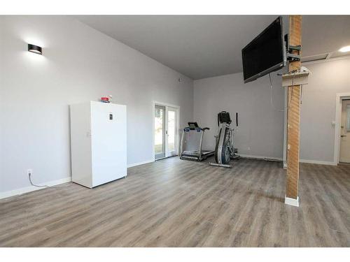 36370 Range Road 265, Rural Red Deer County, AB - Indoor Photo Showing Gym Room