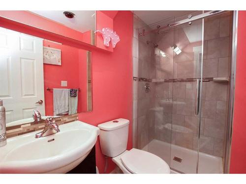 36370 Range Road 265, Rural Red Deer County, AB - Indoor Photo Showing Bathroom