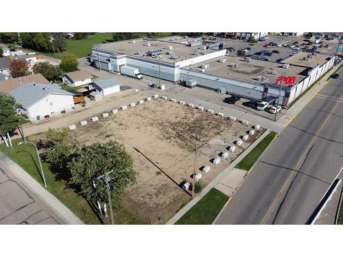 4420 50 Street, Ponoka, AB 