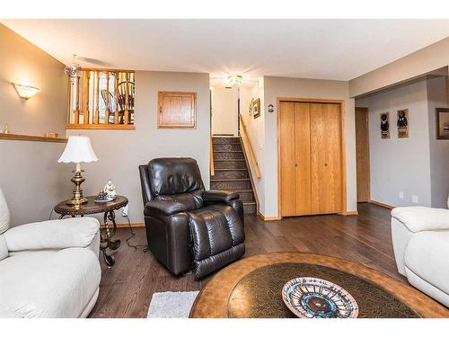 9 Dandell Close, Red Deer, AB 