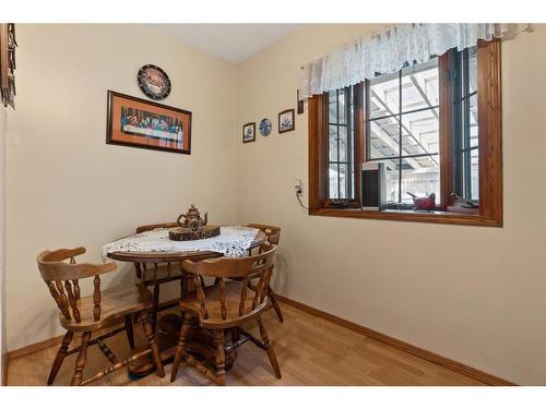 47159 833 Highway, Rural Camrose County, AB - Indoor Photo Showing Dining Room