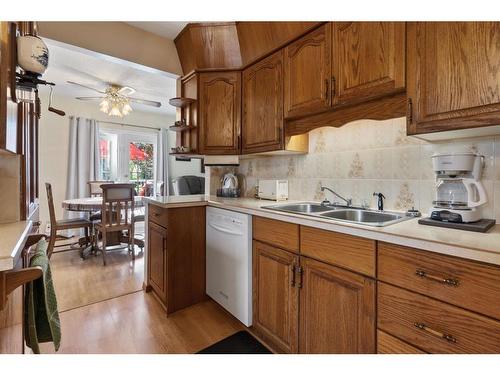 47159 833 Highway, Rural Camrose County, AB - Indoor Photo Showing Kitchen With Double Sink