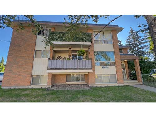 101-303-4642 49 Street, Red Deer, AB 