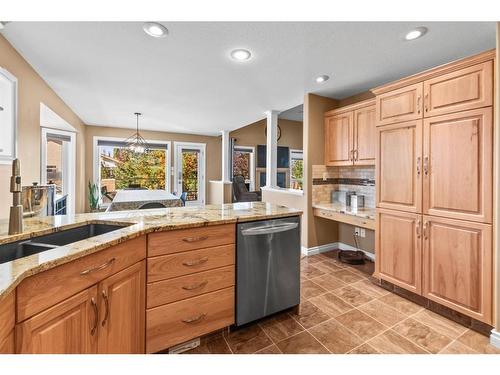 28 Askin Close, Red Deer, AB - Indoor Photo Showing Kitchen With Double Sink