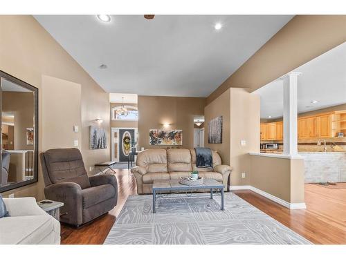 28 Askin Close, Red Deer, AB - Indoor Photo Showing Living Room