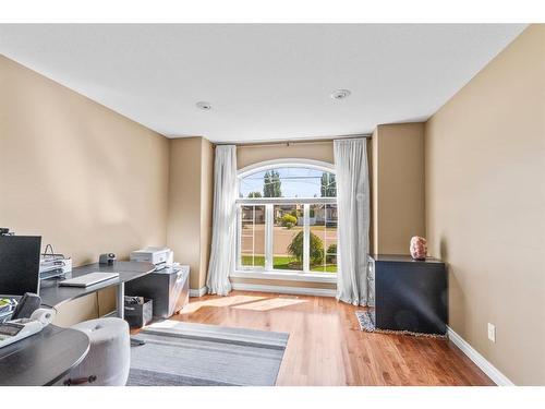 28 Askin Close, Red Deer, AB - Indoor