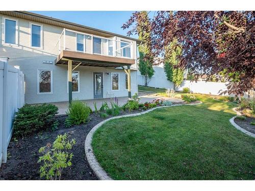 23 Victor Close, Red Deer, AB - Outdoor