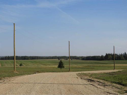 Near Ponoka, Rural Ponoka County, AB 