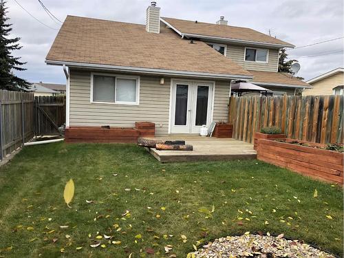 5007/5009 53 Street, Rocky Mountain House, AB - Outdoor With Exterior