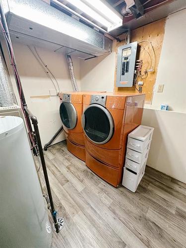 5009 53 Street, Rocky Mountain House, AB - Indoor Photo Showing Laundry Room