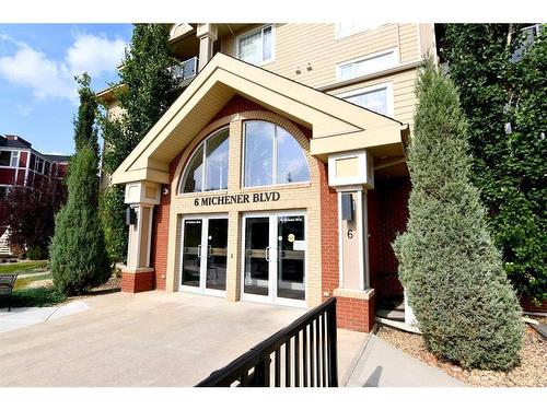 425-6 Michener Boulevard, Red Deer, AB - Outdoor