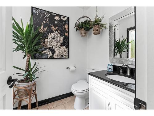 63 Warbler Close, Half Moon Bay, AB - Indoor Photo Showing Bathroom