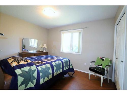 42474 Range Road 220 Range, Rural Camrose County, AB - Indoor Photo Showing Bedroom