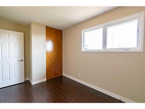 228 4 Avenue South, Big Valley, AB - Indoor Photo Showing Other Room