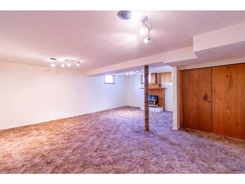 228 4 Avenue South, Big Valley, AB - Indoor