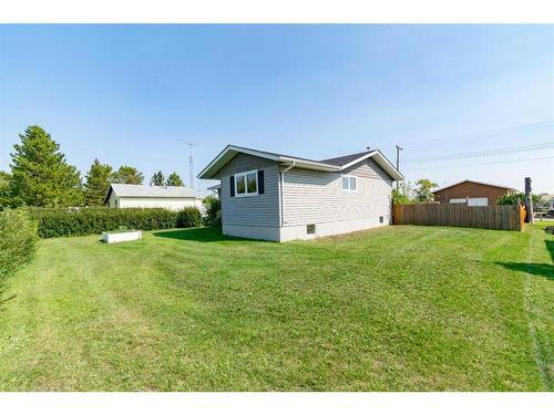 228 4 Avenue South, Big Valley, AB - Outdoor