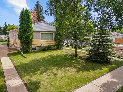 5007 56 Street, Camrose, AB - Outdoor