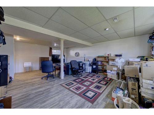 48 Nash Street, Red Deer, AB - Indoor