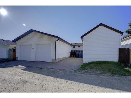 48 Nash Street, Red Deer, AB - Outdoor With Exterior