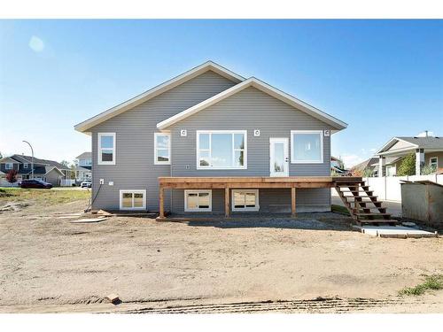 40 Erica Drive, Lacombe, AB - Outdoor