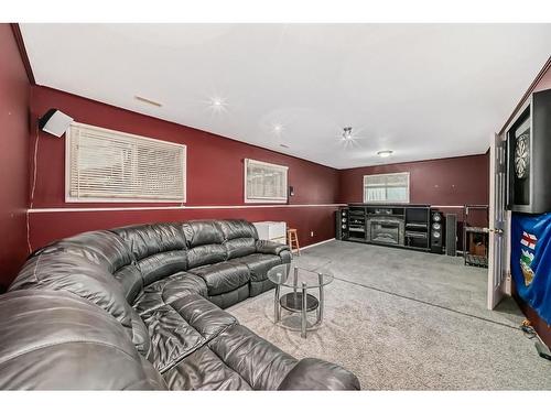 85 Herder Drive, Sylvan Lake, AB - Indoor