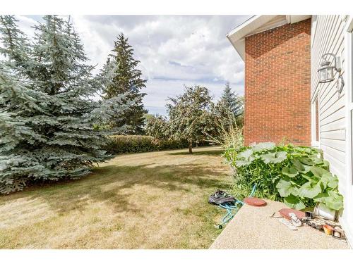 10-15 Stanton Street, Red Deer, AB 