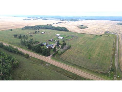 37425 Range Road 224, Rural Red Deer County, AB - Indoor With Fireplace