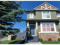 191 Everstone Drive SW Calgary, AB T2Y 4R1