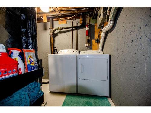 5435 35 Street, Red Deer, AB - Indoor Photo Showing Laundry Room