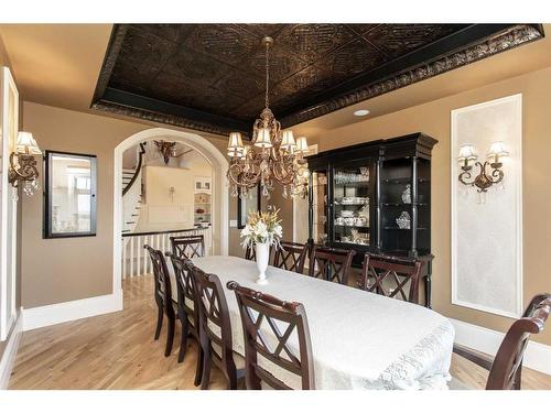 38425 Range Road 284, Rural Red Deer County, AB - Indoor Photo Showing Dining Room