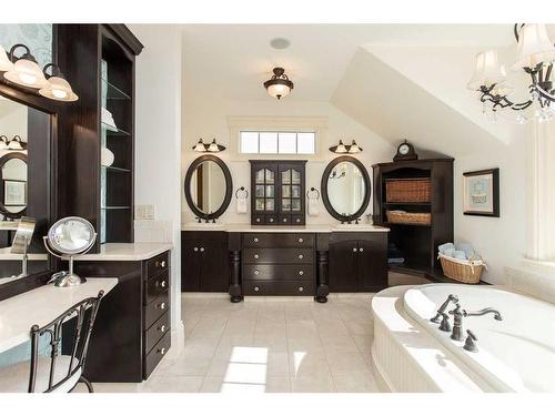 38425 Range Road 284, Rural Red Deer County, AB - Indoor Photo Showing Bathroom