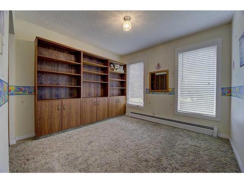 38127 Rr 252, Rural Lacombe County, AB - Indoor Photo Showing Other Room