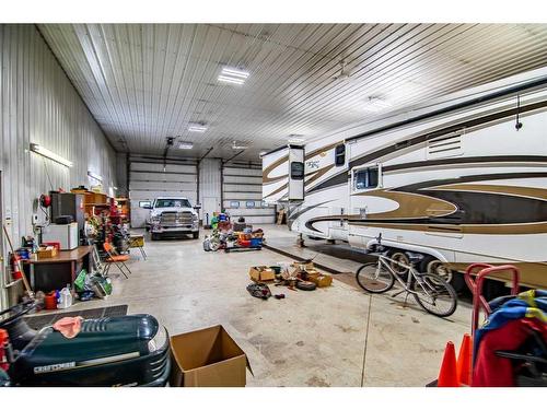 40 28161 Hwy 596, Rural Red Deer County, AB - Indoor Photo Showing Garage