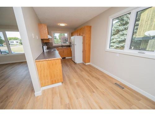 25 Abbott Close, Red Deer, AB - Indoor Photo Showing Other Room