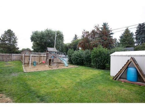 5503 53 Avenue, Lacombe, AB - Outdoor With Backyard