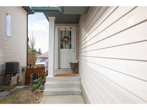 4 Arnold Close, Red Deer, AB - Outdoor With Deck Patio Veranda With Exterior