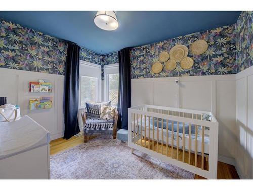 3909 50A Street, Red Deer, AB - Indoor Photo Showing Bedroom