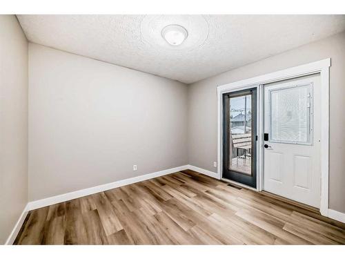 4609 44 Street, Sylvan Lake, AB - Indoor Photo Showing Other Room