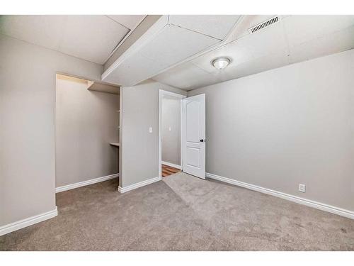 4609 44 Street, Sylvan Lake, AB - Indoor Photo Showing Other Room