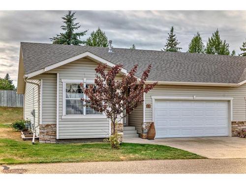 10-51 Carpenter Street, Red Deer, AB - Outdoor